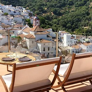  Albergue Benarrabá Hostel